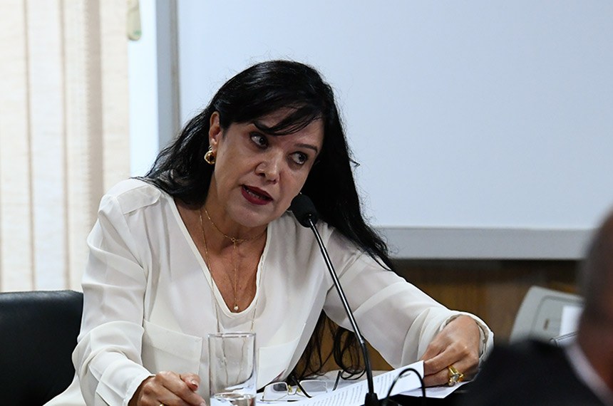 Maria José Braga durante intervenção no CCS em 2019. FOTO: Geraldo Magela/Agência Senado