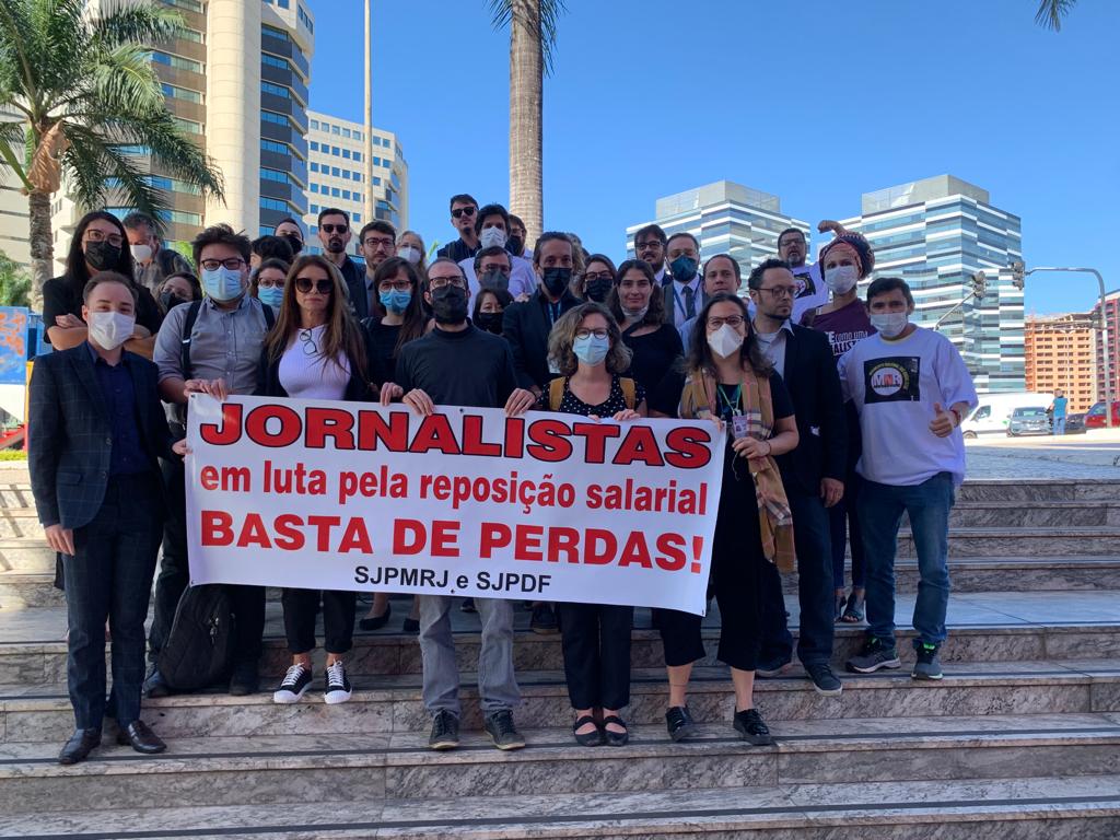 No DF, jornalistas dos jornais O Globo e Valor Econômico se somaram à paralisação nas matrizes cariocas