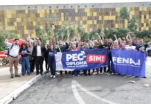 Ato contra violência à imprensa e pela PEC do Diploma marca início do 40° Congresso Nacional dos Jornalistas