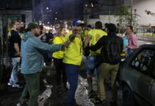 NOTA DE REPÚDIO: Agressão a jornalista em cobertura eleitoral em Brusque é atentado à liberdade de imprensa